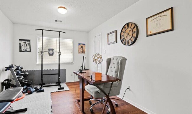 Building Photo - 7402 Hollister Rdg