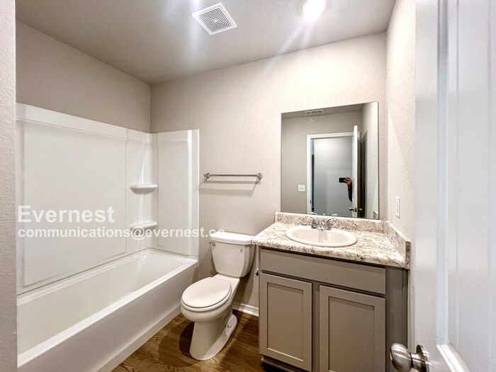 Building Photo - 4511 Olympic Dr