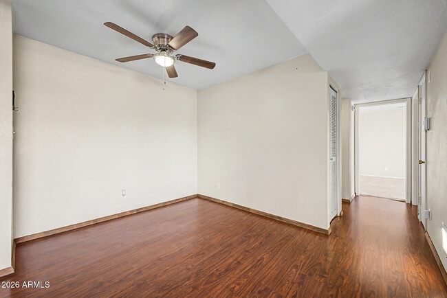 Building Photo - 540 N May