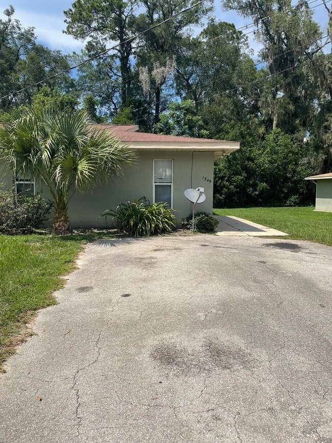 Primary Photo - 1349 NE 36th Pl