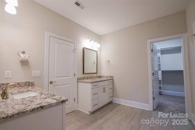 Building Photo - 20220 Shaffer Bach Ln