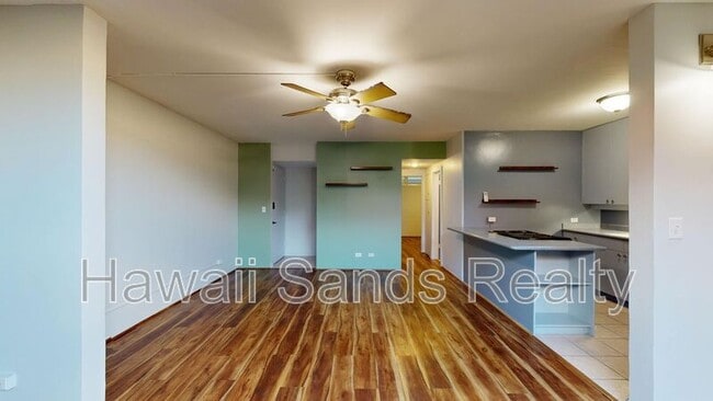 Building Photo - 2050 Nuuanu Ave