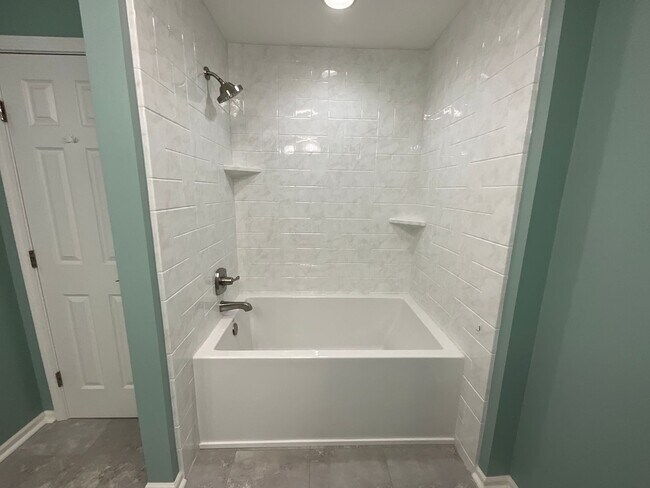 Building Photo - Immaculate 3 bedroom/2.5 bathroom in Tanner Woods!