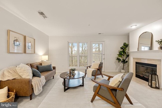 Building Photo - 6111 Wigmore Ln