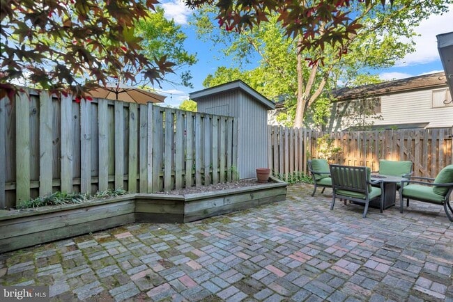 Building Photo - 1052 Cedar Ridge Ct