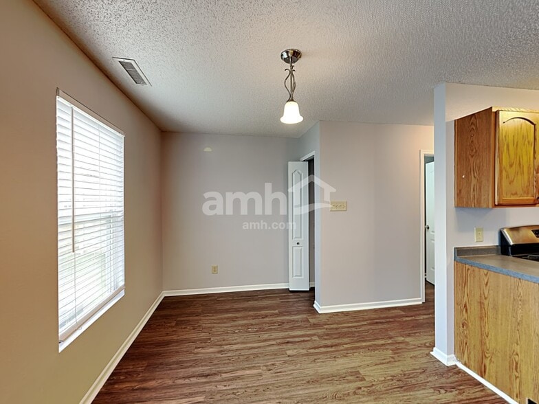 Building Photo - 1779 Feather Reed Ln