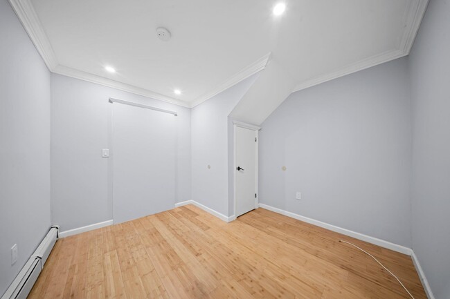 Building Photo - 218-40 138th Rd