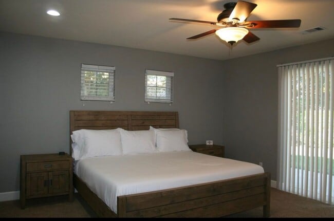 Building Photo - Beautiful 4 Bedroom 3 Bathroom House Atascadero