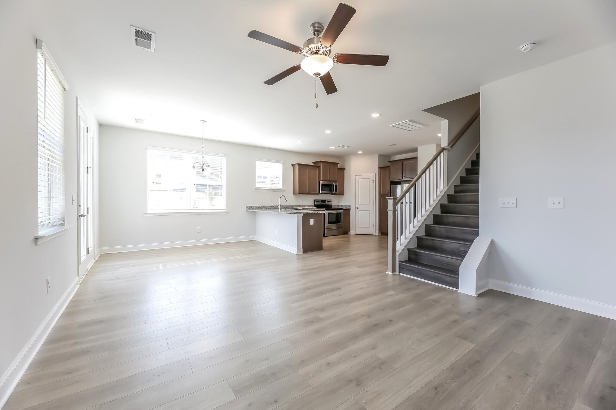 Building Photo - 120 Renwood Rd