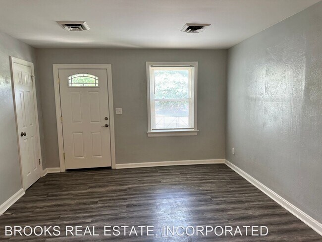 Building Photo - 3 br, 1 bath House - 1182 Duncan Drive