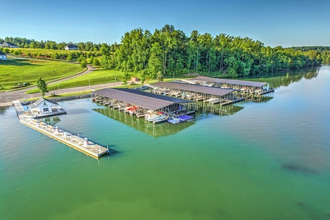 Building Photo - FOR RENT — Stunning One-Level Home in The Preserve, Oak Ridge’s Premier Lakefront Community