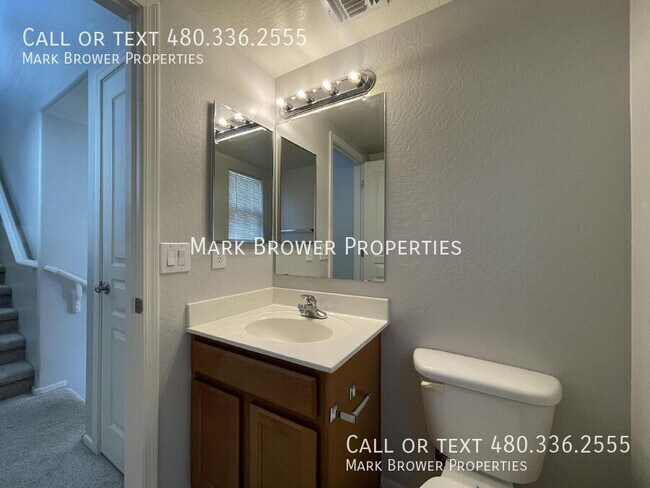 Building Photo - 451 S Hawes Rd