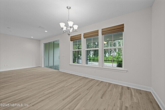 Building Photo - 23 Oak Pk Dr