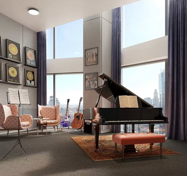 Building Photo - 11 Hoyt St