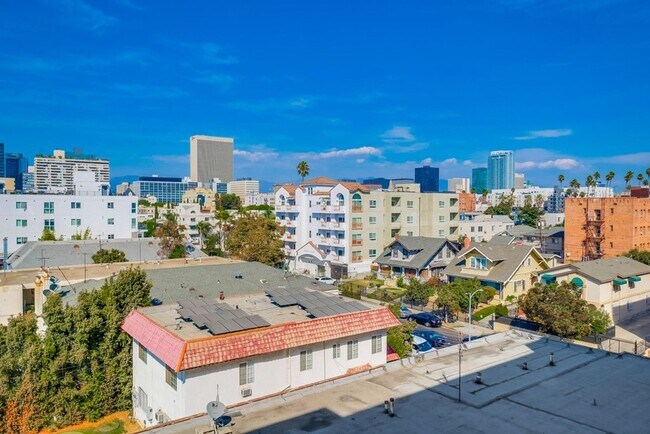 Building Photo - Brand New Lofts w/City Views and In Unit Washer & Dryer Call Today!