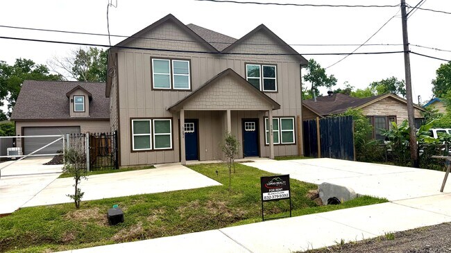 Building Photo - 7034 Smilax St
