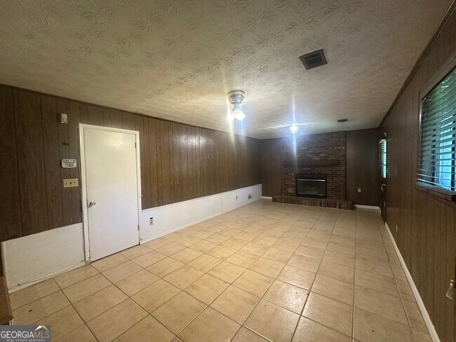 Building Photo - 6859 Mystic Ln