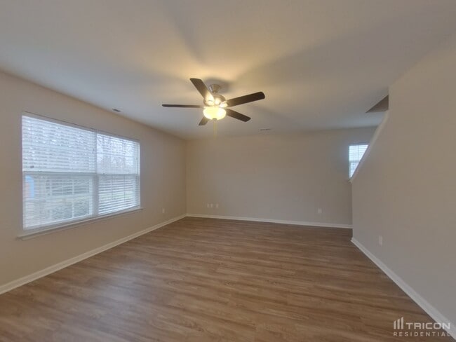 Building Photo - 172 Forest Glade Rd