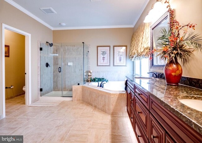 Building Photo - 23152 Evergreen Ridge Dr