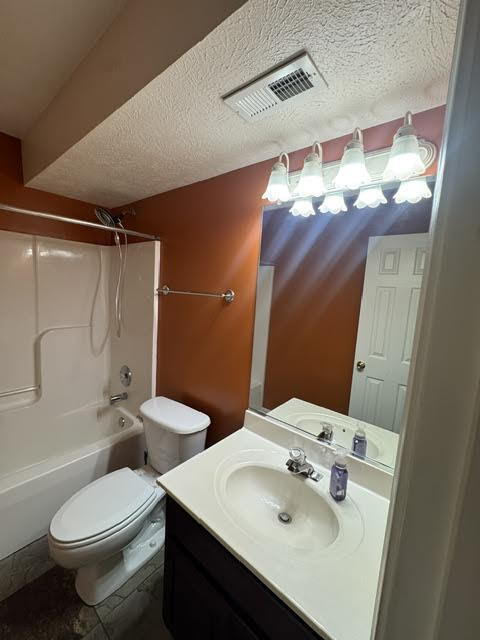 Building Photo - Mountain Home with Panoramic Skyline Drive Views available June 30th!
