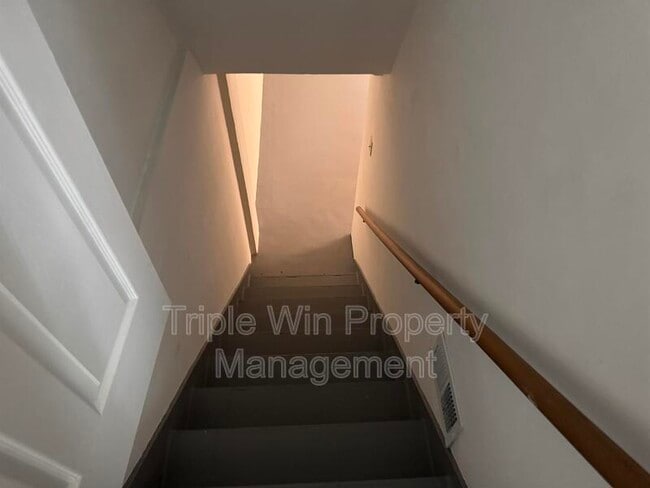 Building Photo - 3155 O Hare Dr
