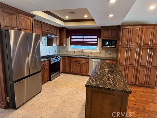 Building Photo - 20002 Tomlee Ave