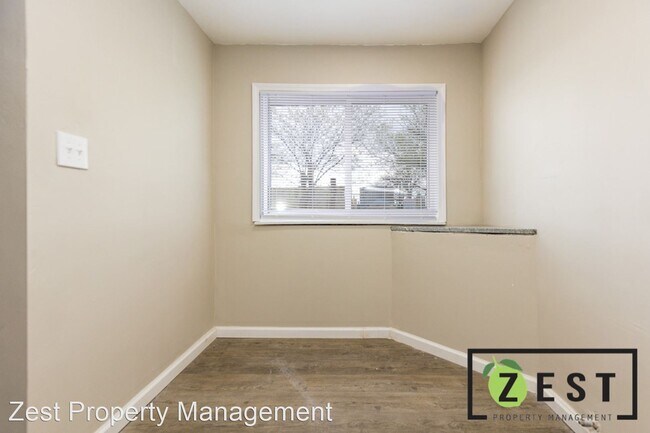 Building Photo - 1 br, 1 bath Apartment - 564 - 566 Marquet...