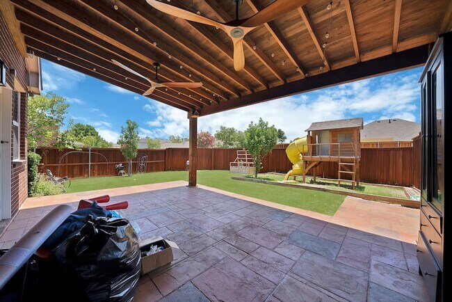 Building Photo - 1532 Brandywine Dr