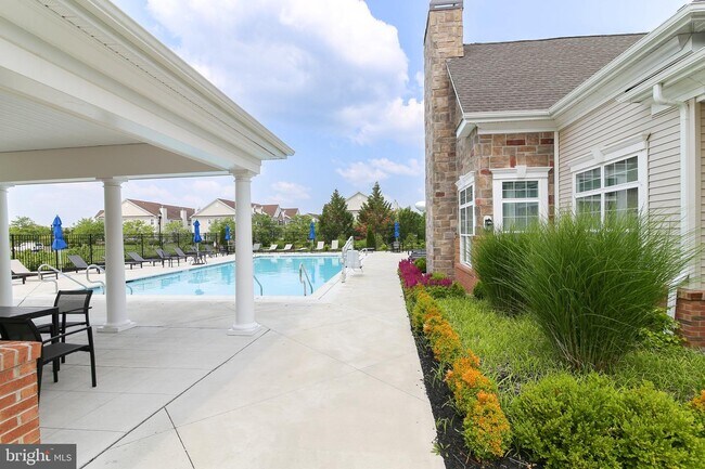 Building Photo - 5322 Palomino Ct