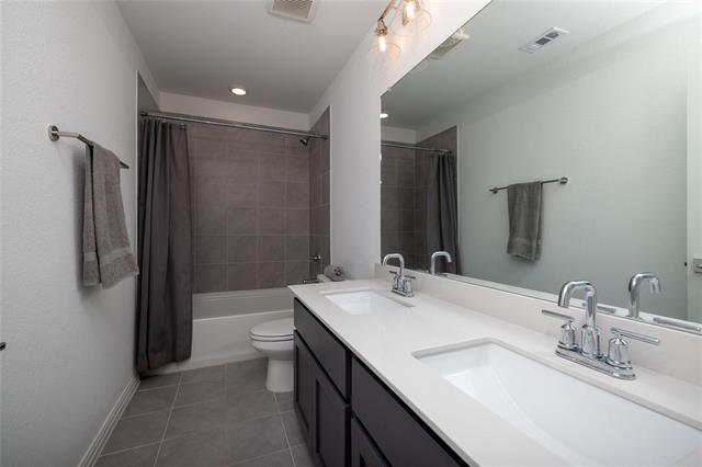 Building Photo - 13337 Ridings Dr