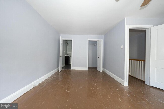Building Photo - 3929 Terrace St