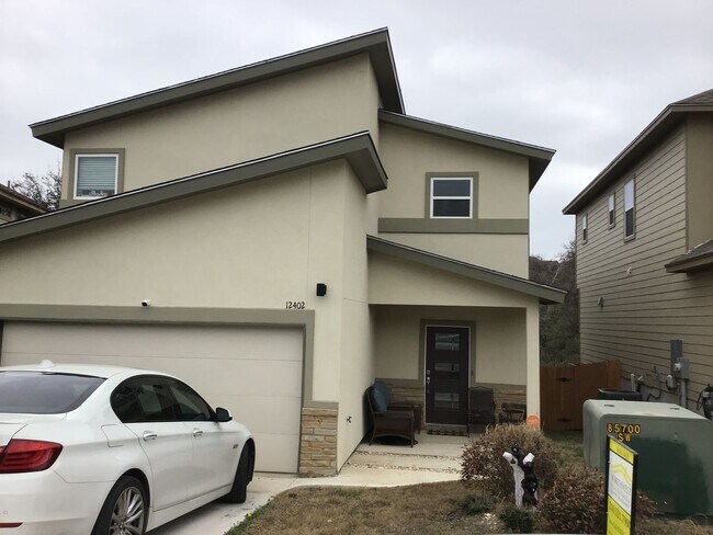 Primary Photo - 12402 Jacobs Pond