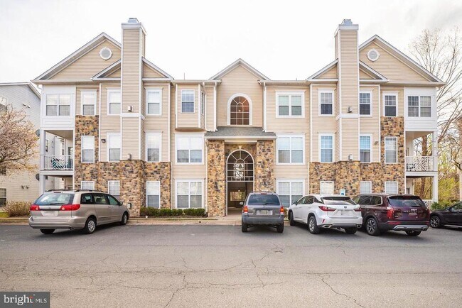 Building Photo - 5932 Founders Hill Dr