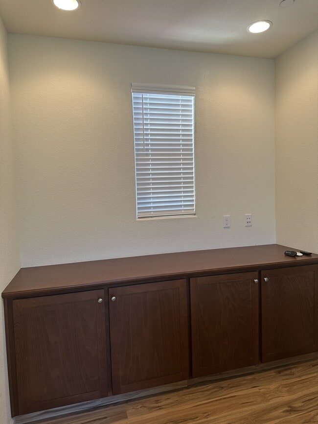 Building Photo - his beautiful 3-bedroom, 2.5-bathroom home...
