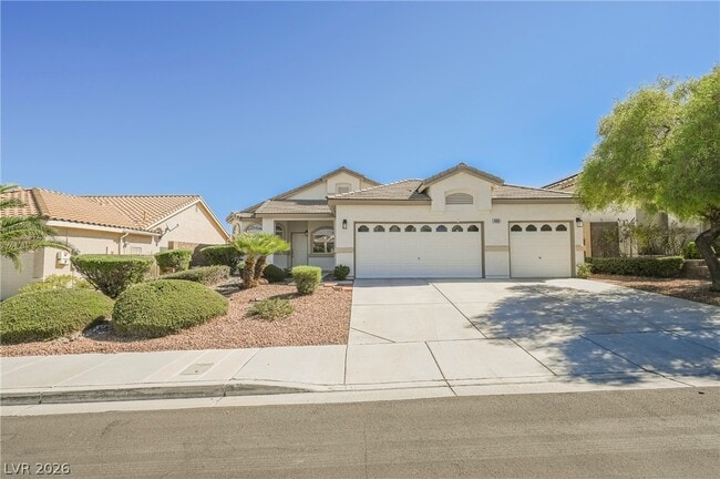 Building Photo - 490 Beaconwood St