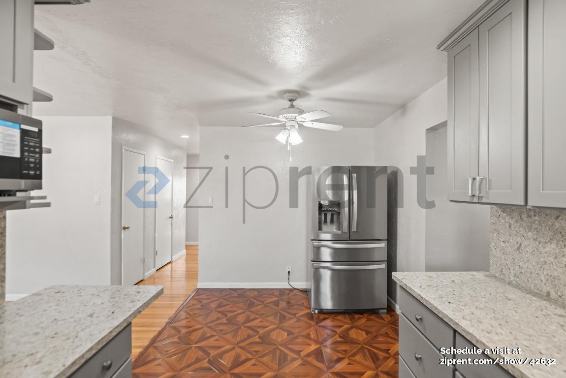 Building Photo - 47641 Fortner St