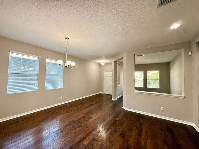 Building Photo - SPACIOUS Two Story Beautiful 5/4 Home in The Enclave At Aloma!