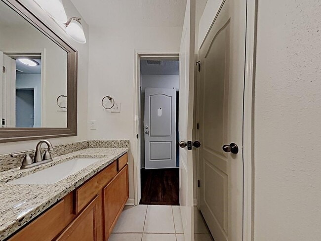 Building Photo - 30114 Saw Oaks Dr