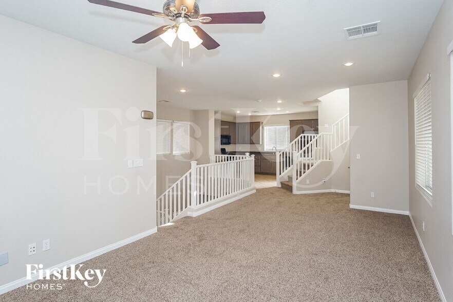 Building Photo - 9518 Summer Furnace St