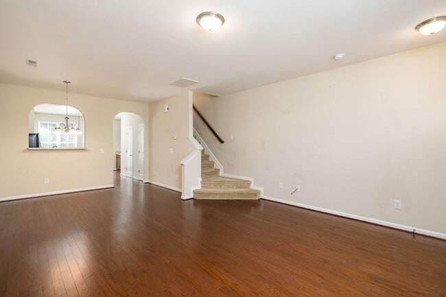 Building Photo - 5387 Farm House Trail