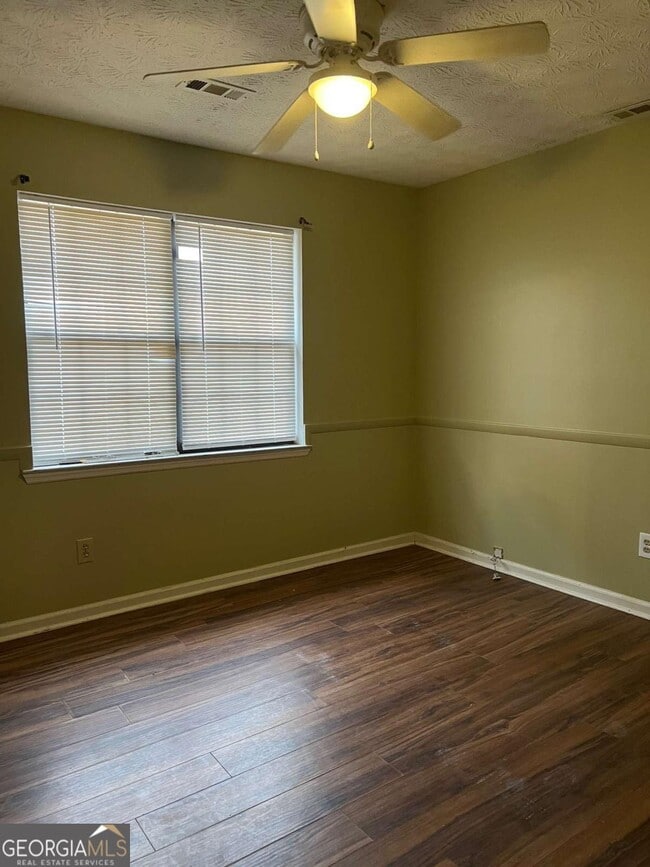 Building Photo - 9579 Briar Creek Ln