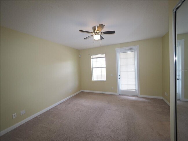 Building Photo - 1648 Napoli Dr W