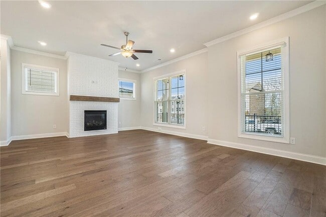 Building Photo - 106 Basil St