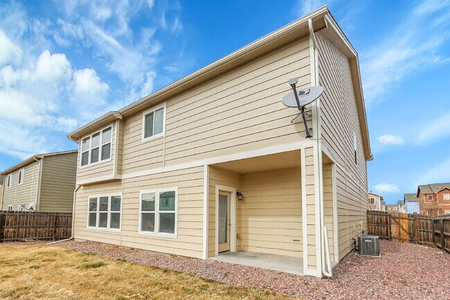Building Photo - $2,490.95 - 4 Bed, 2.5 Bath Home in CO Springs with Fenced in Yard and 3 Car Garage!