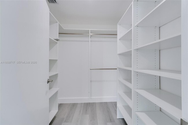 Building Photo - 3340 NE 190th St