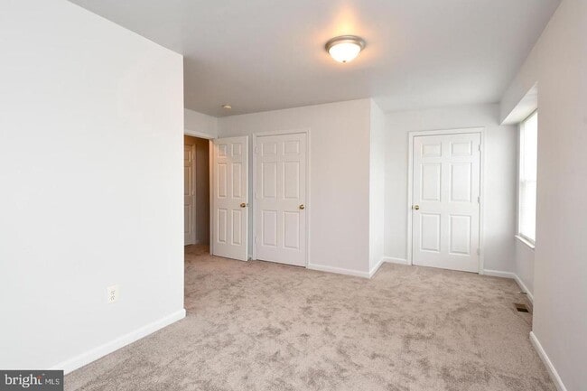 Building Photo - 10914 Coreys Way