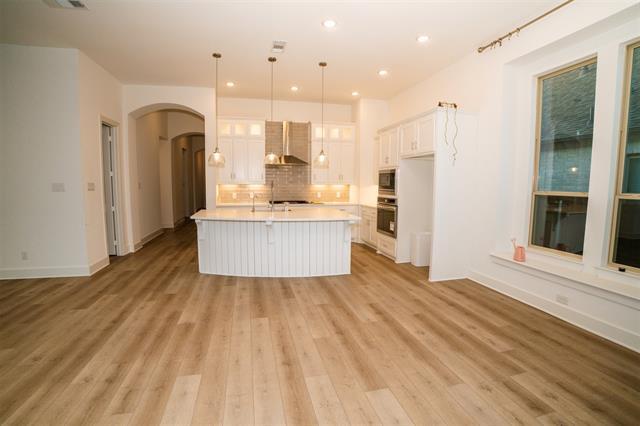 Building Photo - 9608 Sunset Ln