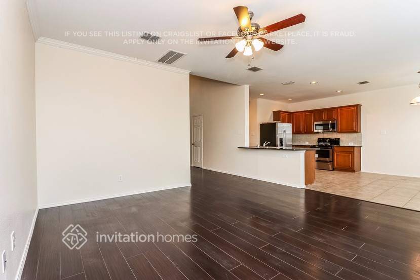 Building Photo - 1248 Sweetwater Dr