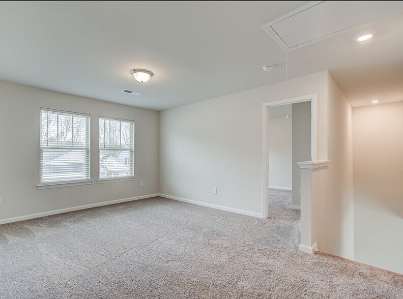 Building Photo - 3716 Jessup Ln