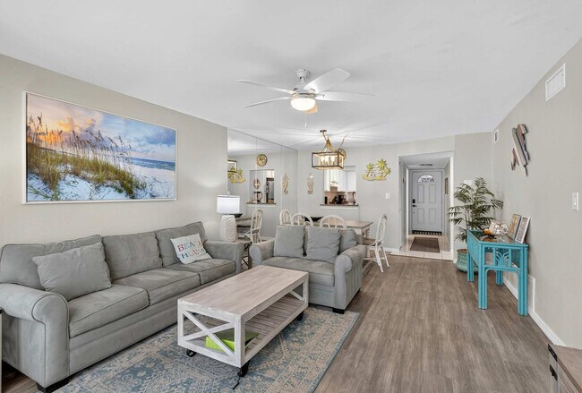 Building Photo - 153 Vista Hermosa Cir